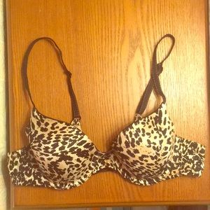34A Leopard bra